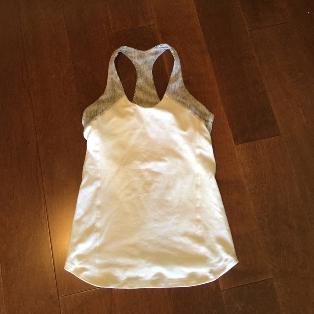Lululemon tank top